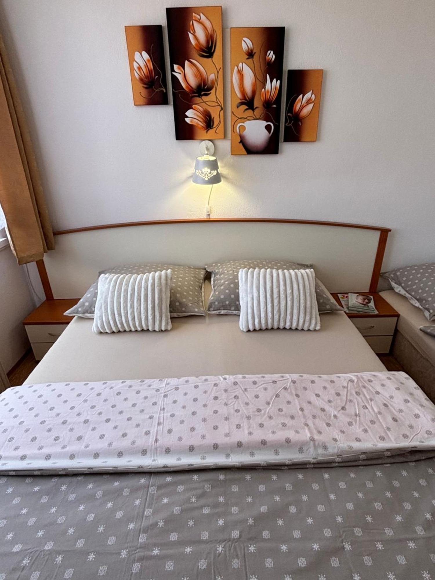 Apartmanovy Dom Grand Штурово Экстерьер фото